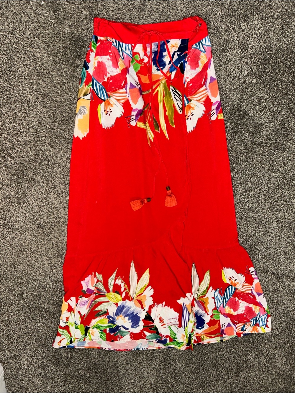 Maaji Red Floral Maxi Skirt with Tassel Waist Size Small Beachy Resortware